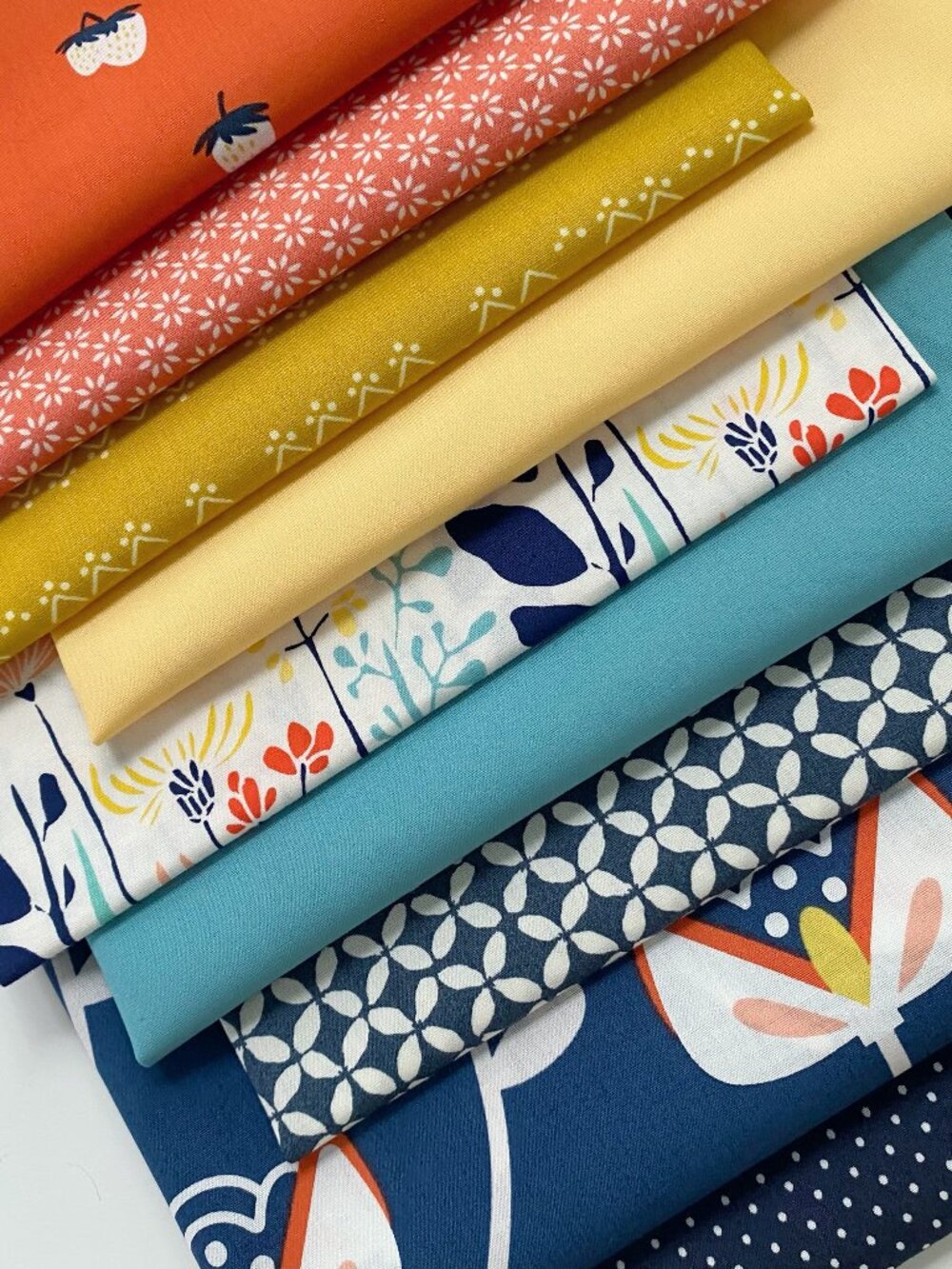 A Slice of Summer Curated Quilt Fabric Bundle